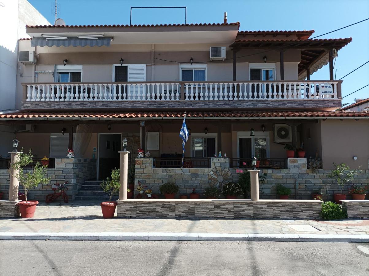 Black Rose Sarti Exterior photo